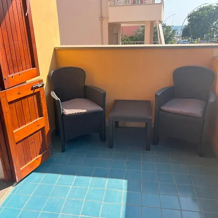 ホームステイ Beach Room Alghero アルゲーロ